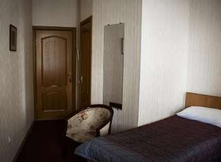 Гостиница Дом Достоевского Санкт-Петербург Бюджетный двухместный номер с 2 отдельными кроватями-2